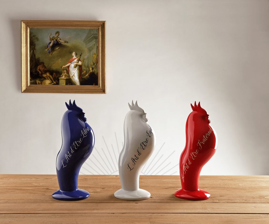 objets art coqs bleu blanc rouge