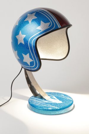 Lampe casque allumée SYMA Design